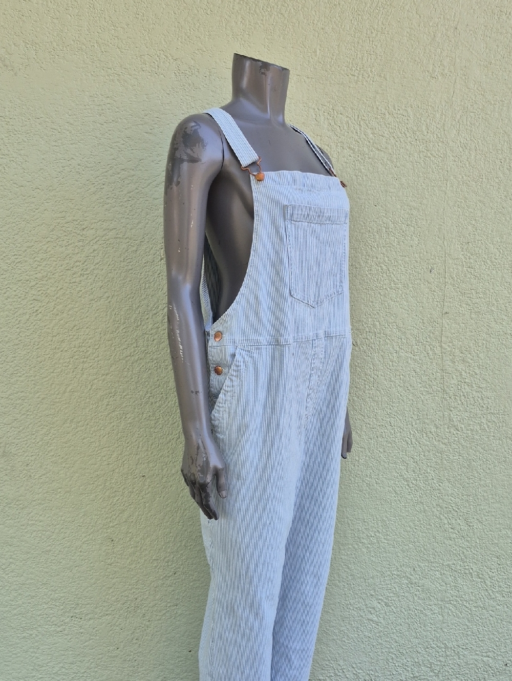 Universal Thread (Vietnam) Women's Railroad Striped Overalls/Metal Accents - Picture 12 of 16